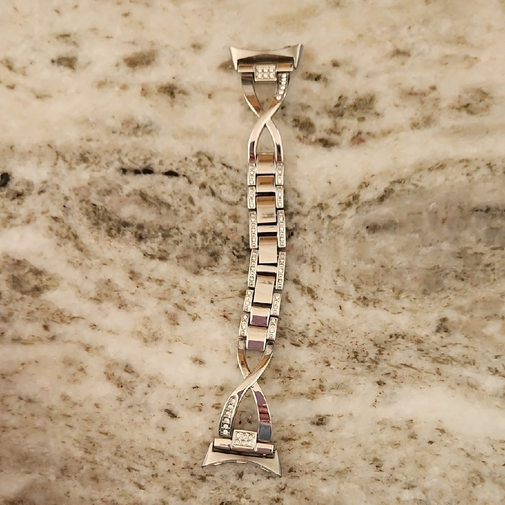 Elegant Silver Google Pixel Watch Band - Picture 2 of 6